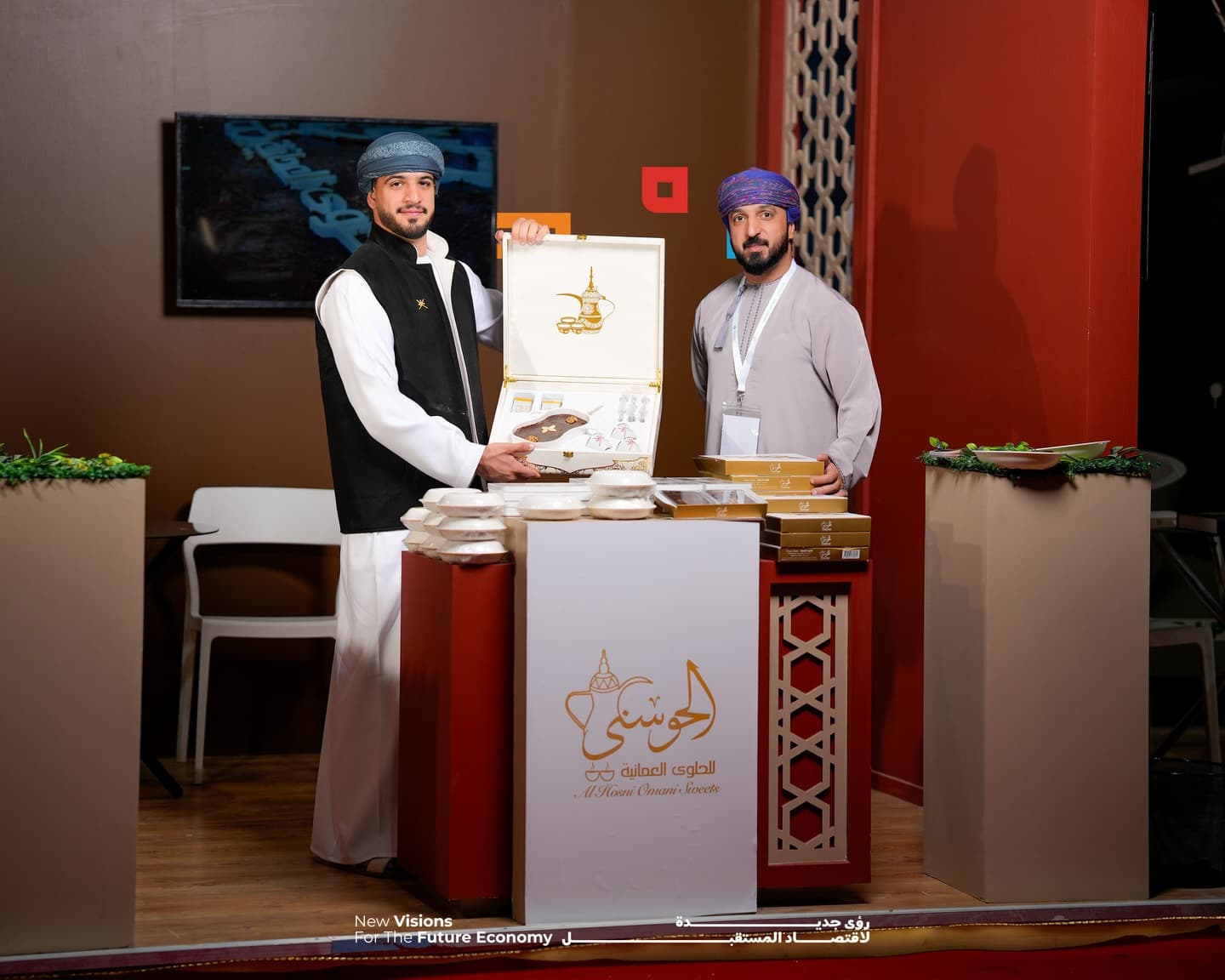 أروقة المعرض الدولي